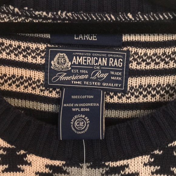 American Rag Winter Sweater - Picture 2 of 4